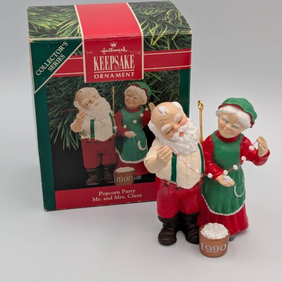 Hallmark Keepsake Popcorn Party Mr. and Mrs. Claus 1990, 5th in the Series - Picture 2 of 11